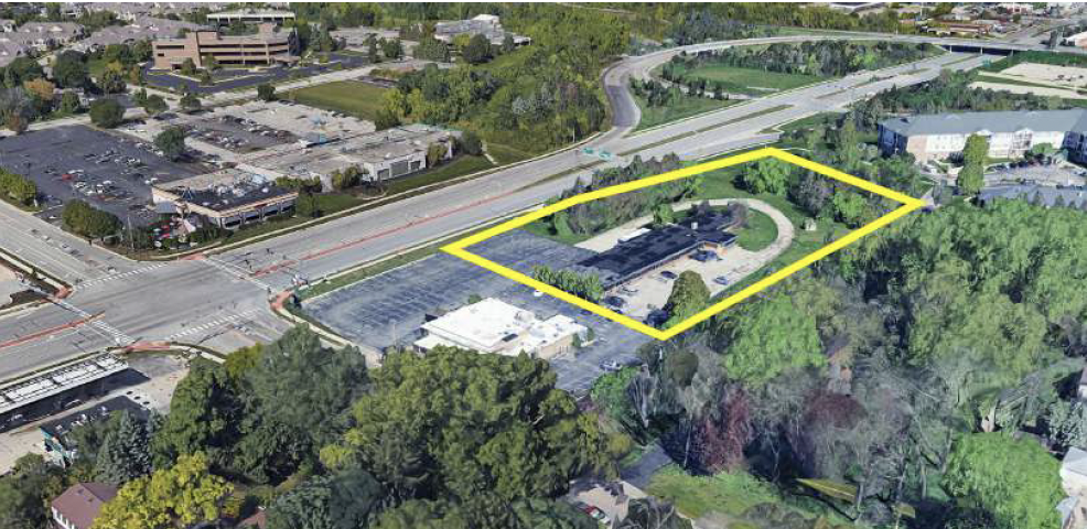 Aerial view of 5080 S 108th St with property boundary outlined